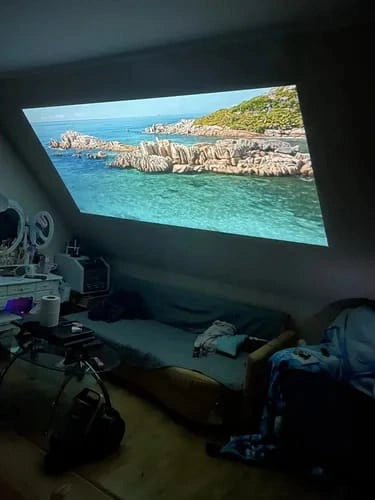 Proyector Hy300